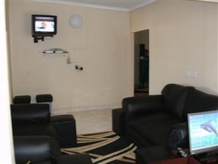 פרטוריה Desert Oasis Lodge מראה חיצוני תמונה